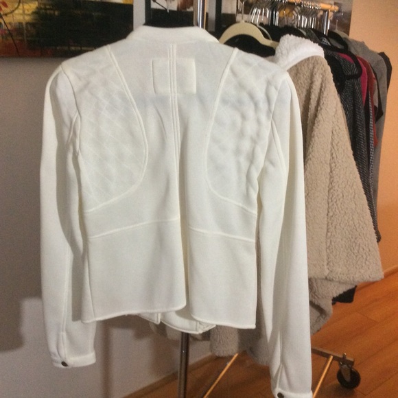 Stylish jacket - Picture 4 of 4